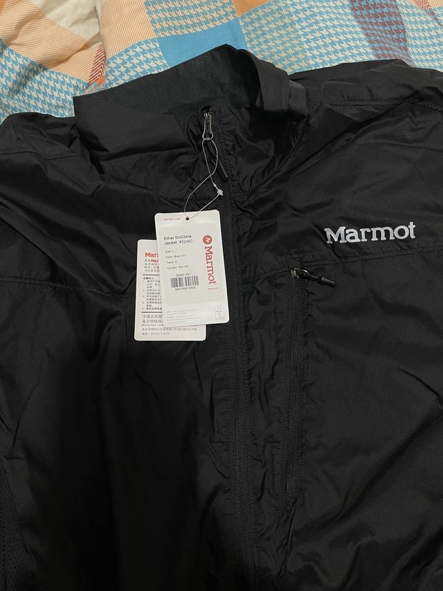 marmot/土拨鼠 52460无帽神衣开箱