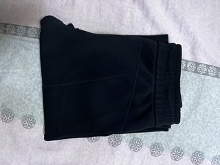 第一条lululemon ，跟风，瑜伽裤