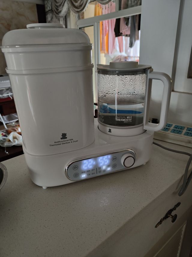 小白熊恒温消毒一体机