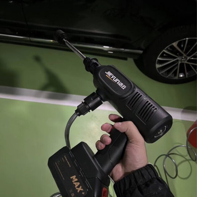 洁云 无线洗车机高压水枪