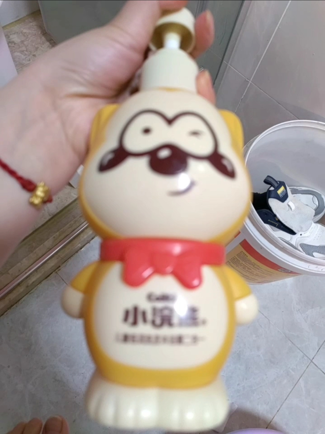 小浣熊洗发沐浴二合一