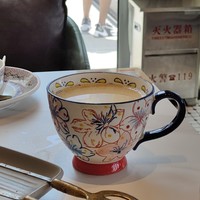 五一去吃了新疆菜，我挺喜欢这个茶杯的