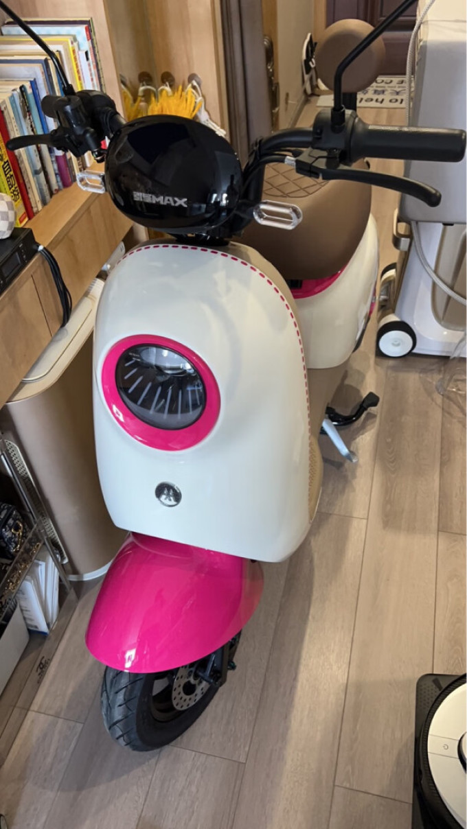 爱玛电动车整车