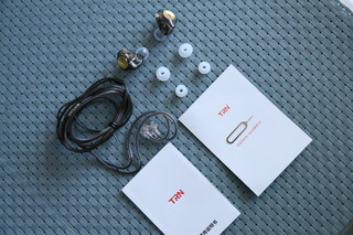 搭载物理外挂的TRN MT1 max可调音动圈耳机