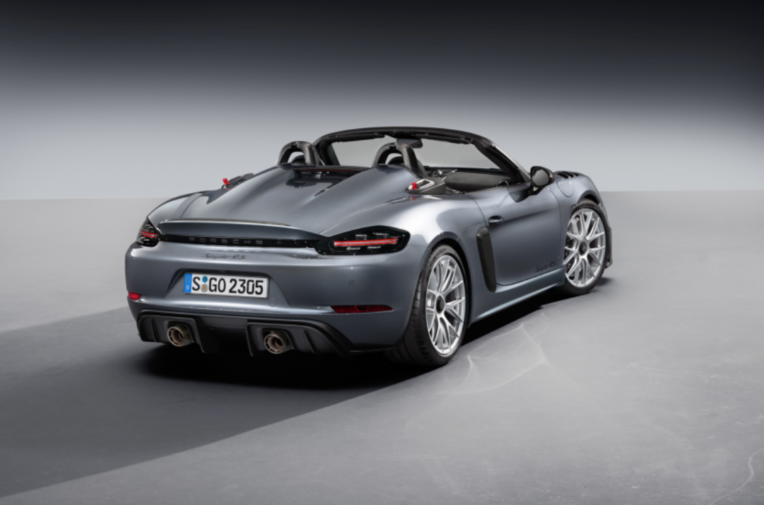 保时捷718 Spyder RS售价公布  157.8万元，最后一款燃油718新款车型