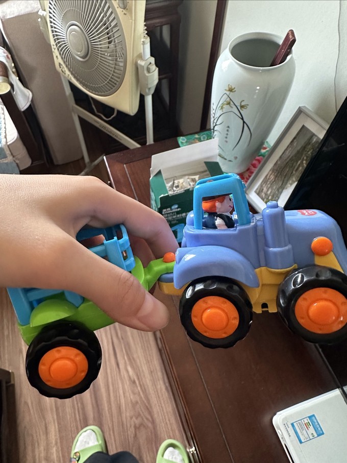 汇乐玩具汽车模型