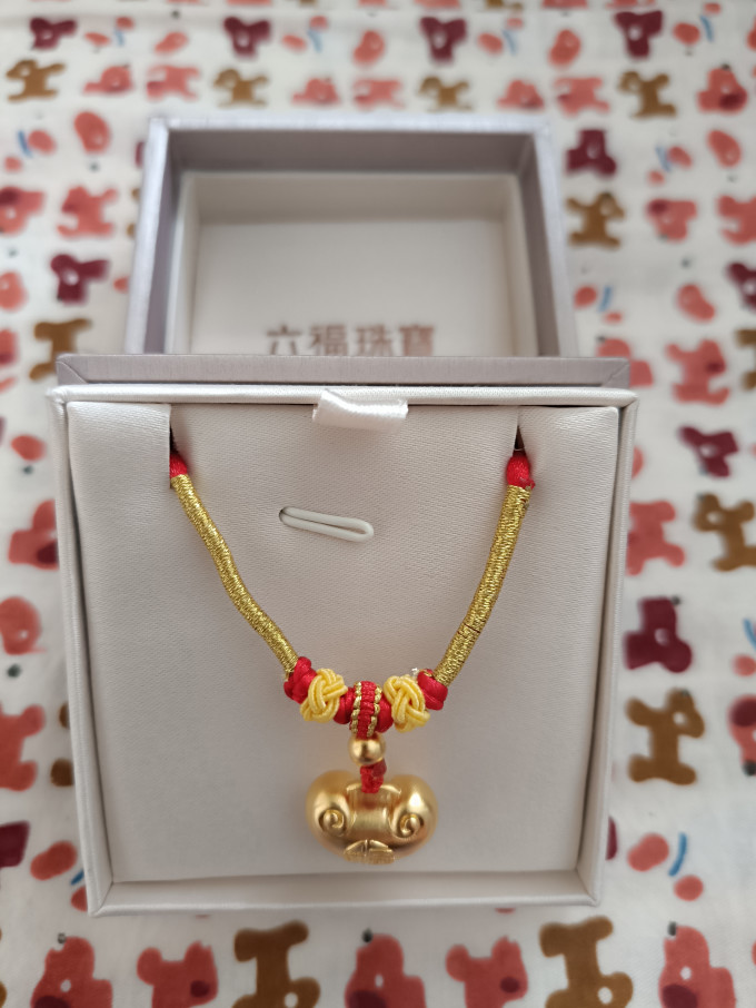 六福珠宝黄金项链