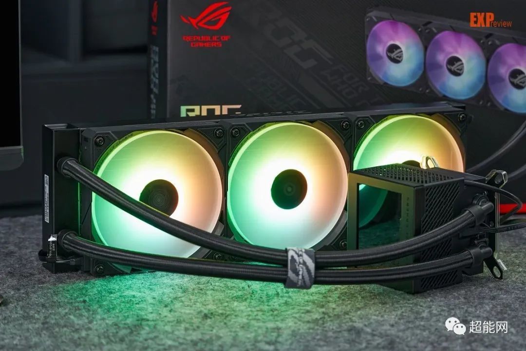 华硕rogryujin龙神iiiargb一体式水冷评测磁吸式链接风扇新体验