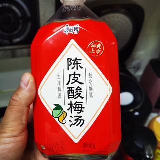 酸梅汤还是挺解腻的