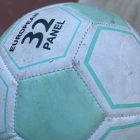 足球……小孩子户外的神器