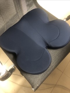 软软的坐垫舒服办公