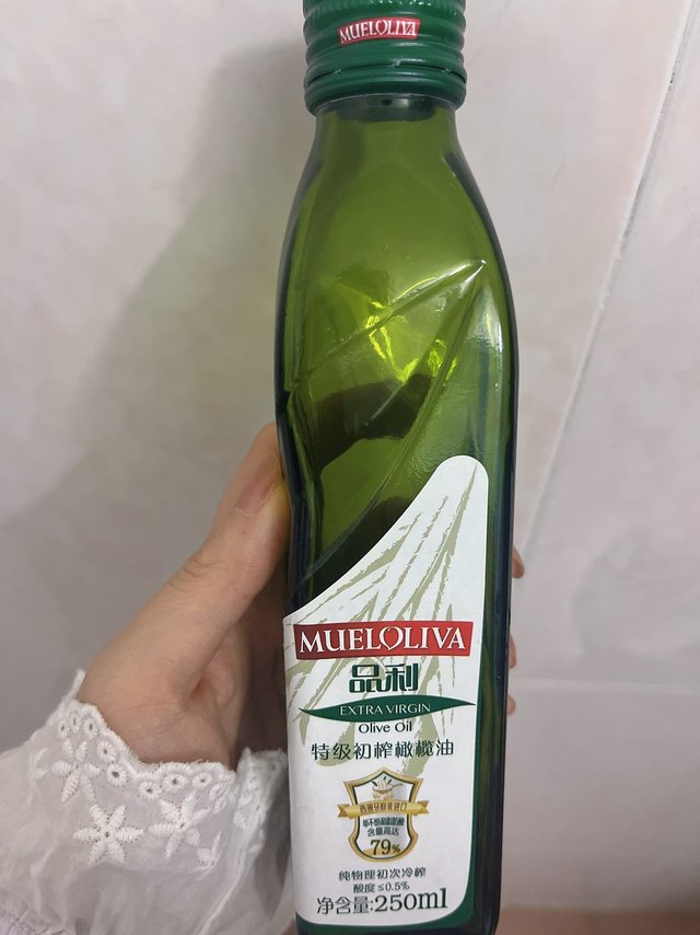 小瓶装的橄榄油，我已经吃完啦