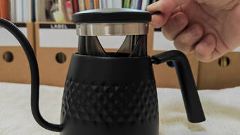 精致便携的手冲咖啡壶，用专利技术征服大众