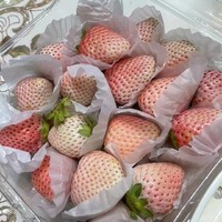 超高颜值的水果：奶油草莓