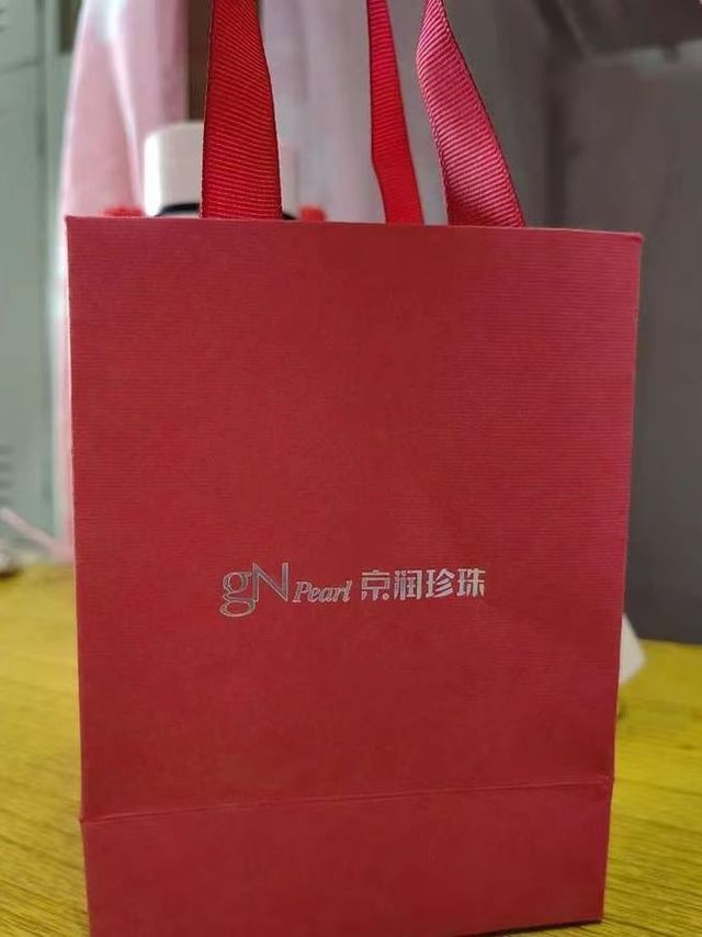 S925银镶淡水珍珠耳钉