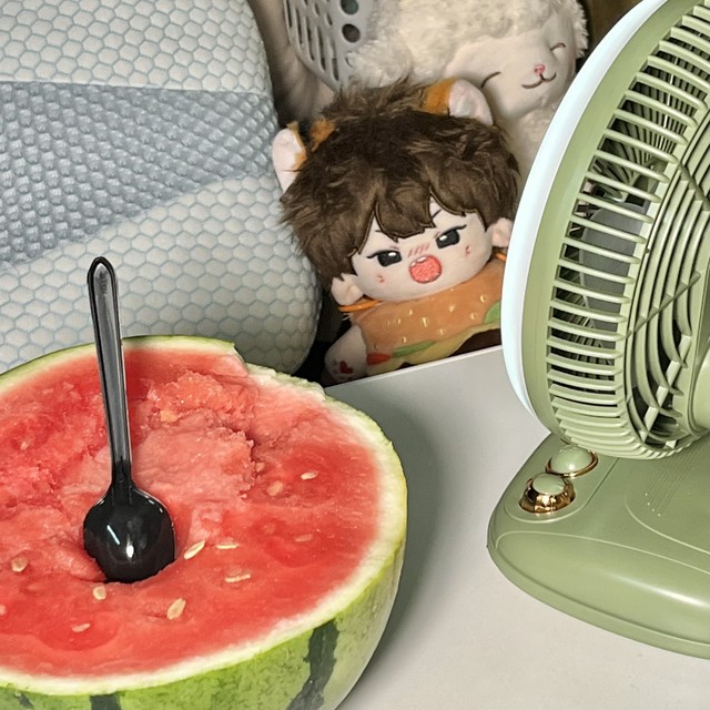 夏天到了，怎么能不来上一个甜甜的西瓜🍉呢？