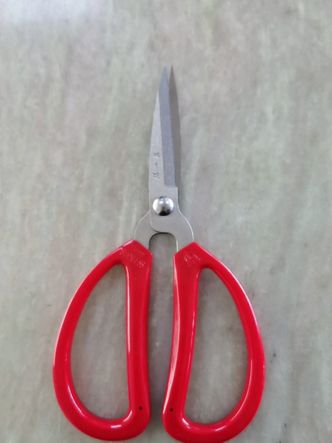 张小泉剪刀怎么样 做工很好,很满意,和超市比物美._什么值得买