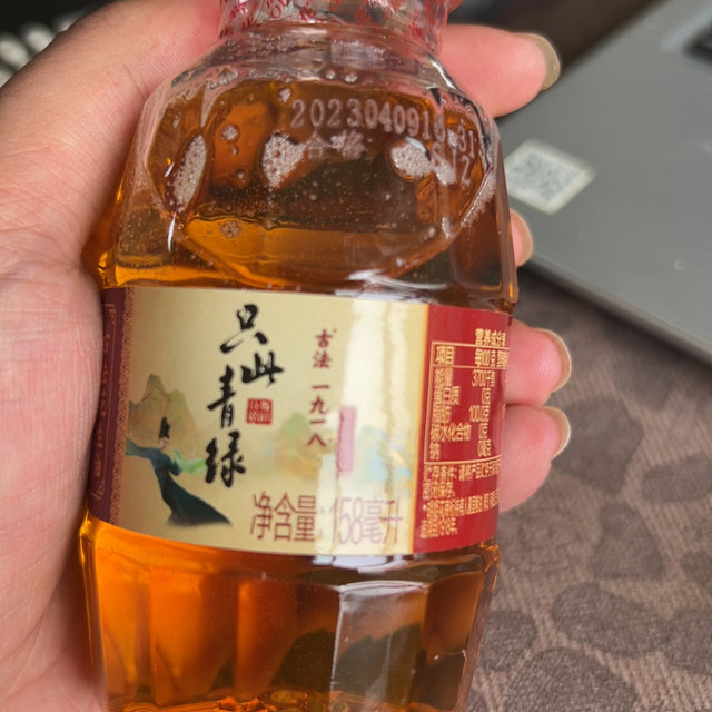 迷你版的胡姬花花生油用起来真方便