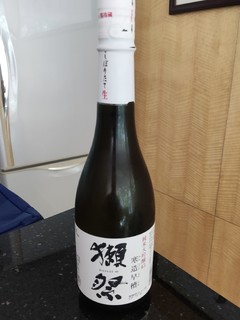 朋友送的獭祭纯米大吟酿45寒造早槽