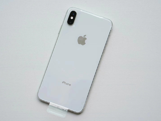 iPhone XS MAX，秒杀现在千元机问题不大