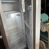 今天推荐​HCK哈士奇复古冰箱