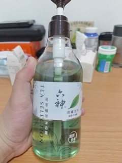 夏日清爽好物，沐浴露