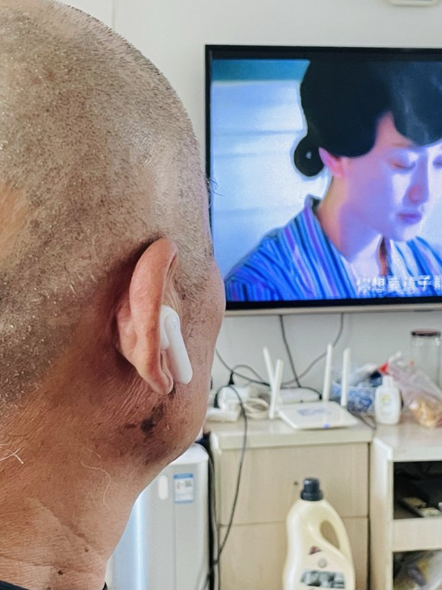 科大讯飞助听器再升级，效果如何，揭晓答案