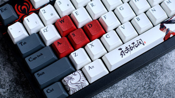 血手幽灵S98永劫无间联名款机械键盘：支持热插拔的高颜值键盘