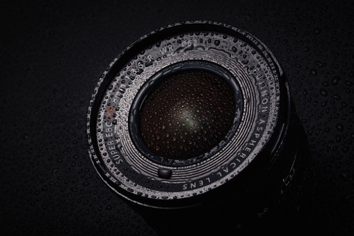 富士发布 XF8mmF3.5 R WR 镜头，广阔视野、小巧设计、坚固耐用