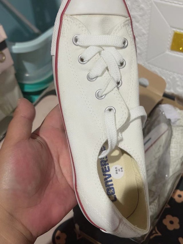 匡威滑板鞋，时尚潮流