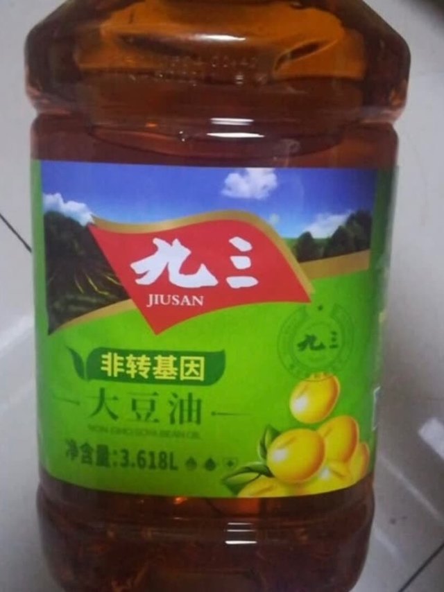 好吃不贵，居家做菜必备，这个油怎么说呢，