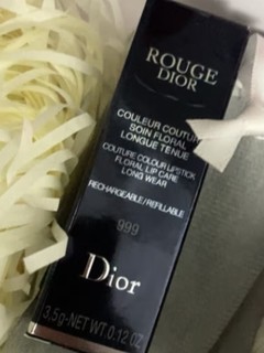 迪奥（Dior）口红烈艳蓝金999哑光唇膏正红