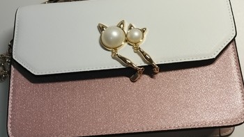 Caknls&Kalry金粉色亮晶晶皮革包包，猫咪与珍珠的故事~象征爱与美丽。