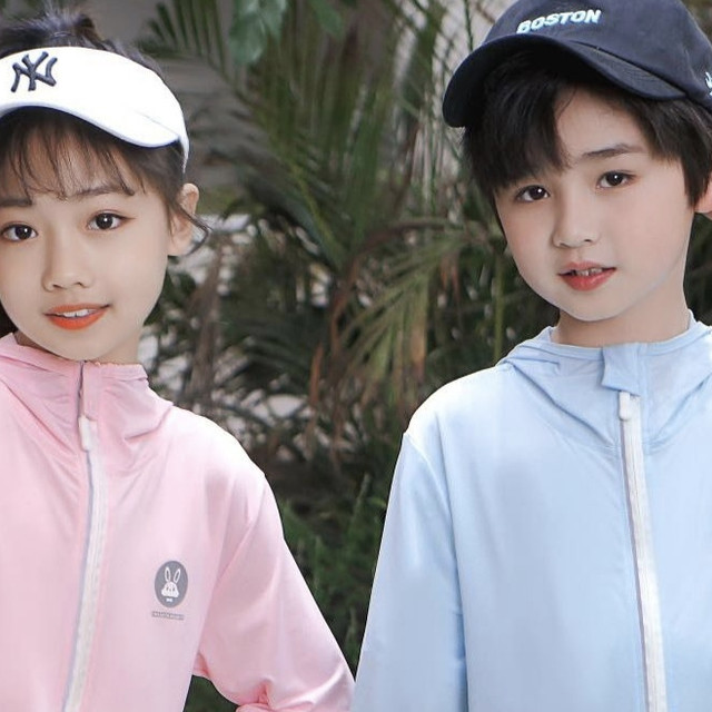 别瞎买！真正靠谱的儿童防晒衣，必须符合这3点，水很深的儿童防晒衣你买对了吗？