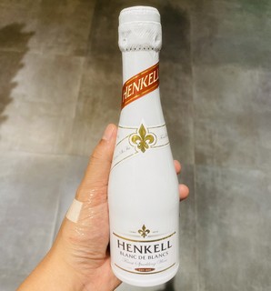 汉凯特罗肯起泡酒