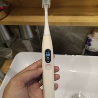 电动牙刷，为啥要带个屏幕呢???