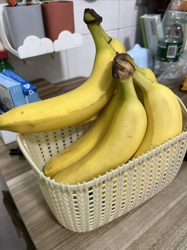 一块钱撸的两个编织收纳筐