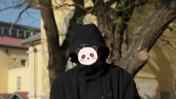 618种草骆驼牌冲锋衣——颜值高，性价比高。