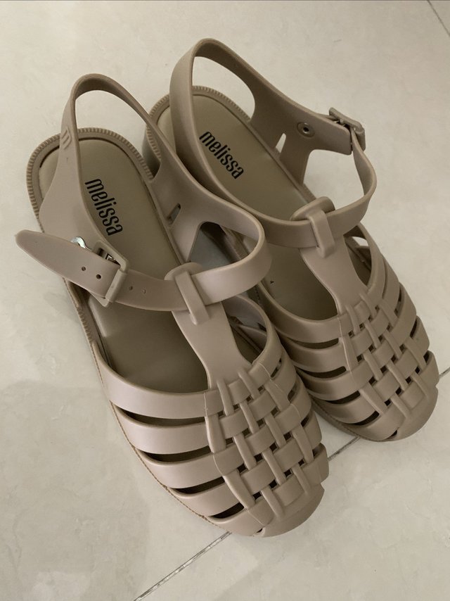 开箱后就一股梅丽莎的味道