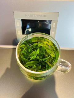 绿色黄金，富有生命的茶