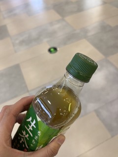 无意间逛街看到的生茶