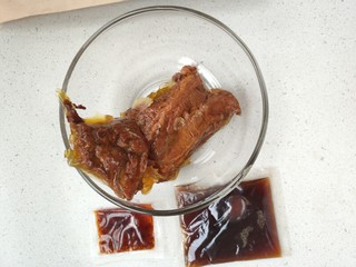 不想流汗做饭又想吃点好吃的就选酱牛肉