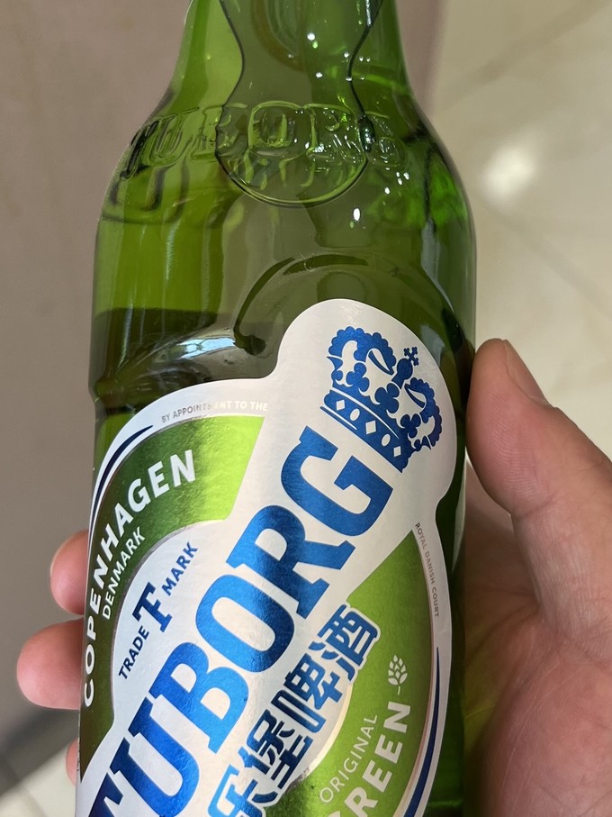 乐堡啤酒照片实拍图片