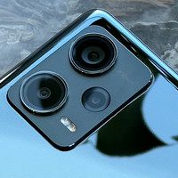 红米 Note 12 Pro+ 把 2 亿像素相机带到中端机型上