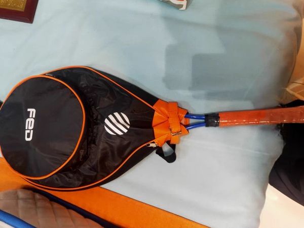 网球初学者的自练神器  带线回弹网球训练器