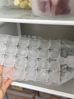 夏天吃冰块就用制冰袋