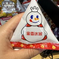 一块一个的雪王不倒翁 