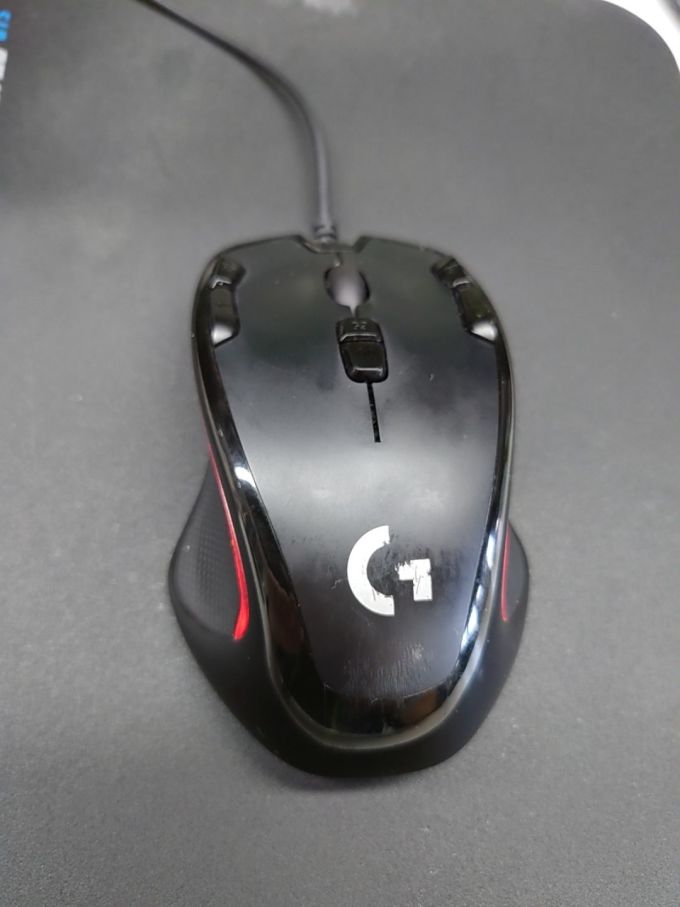 用了快"十年"的罗技g300鼠标