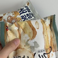 这两个小零食味道都还挺不错的