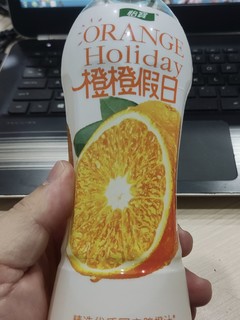 怡宝新出的橙橙假日果汁
